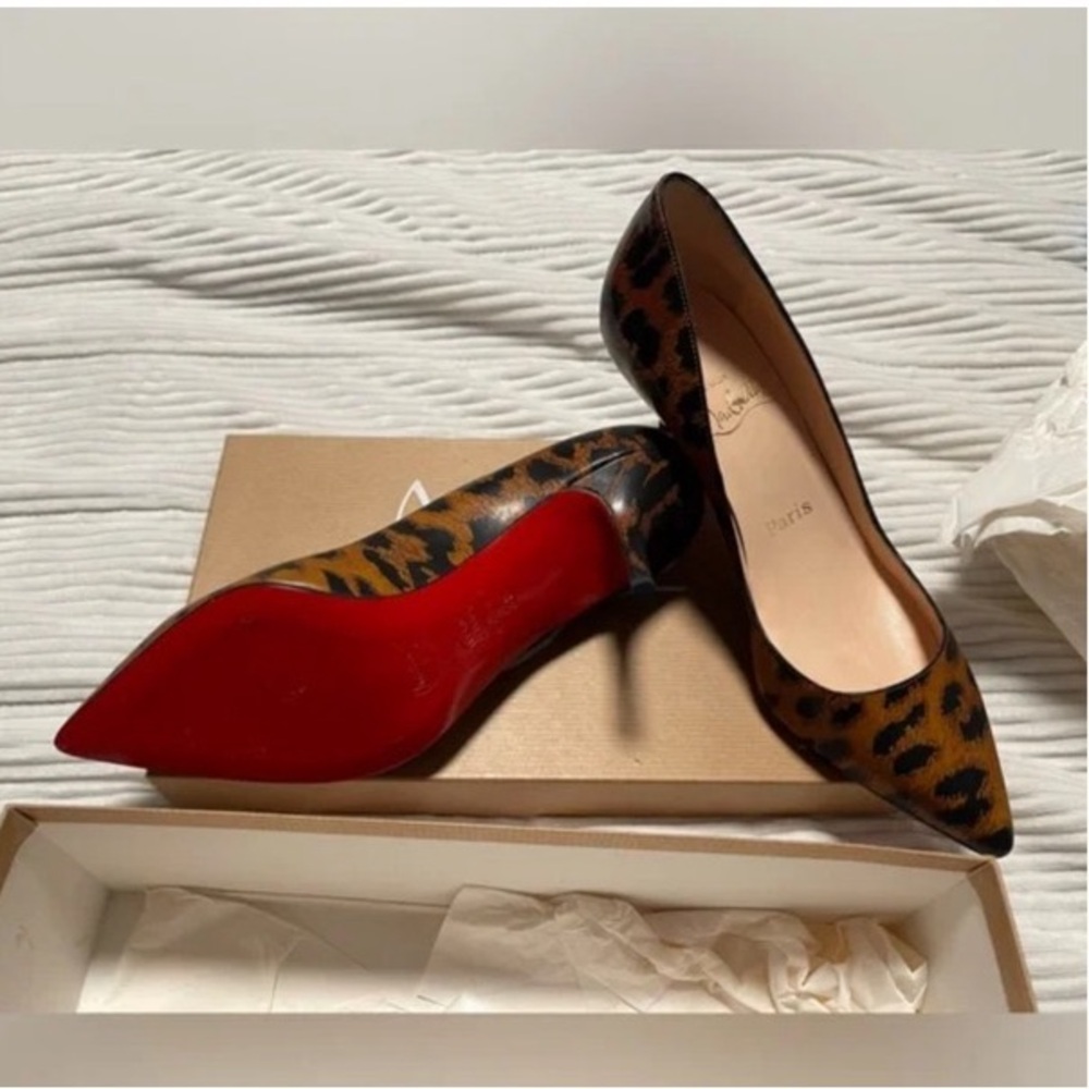 Louboutin Pumps- size 8